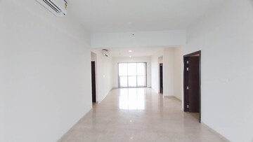Building Lobby in 5 BHK Apartment at Piramal Aranya, Byculla – for Sale