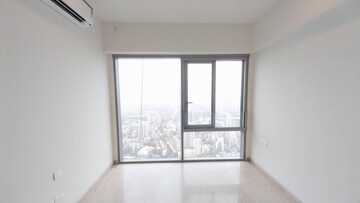 Room in 5 BHK Apartment at Piramal Aranya, Byculla – for Sale