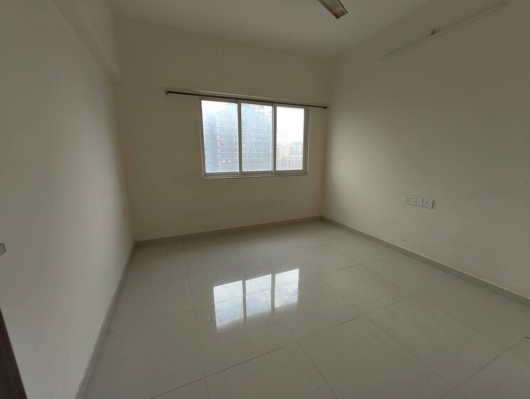 Room, sunteck-city-avenue-4 2 Bedroom 644 Sq.Ft. Apartment In Goregaon West Mumbai 9089772