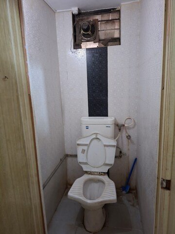 Bathroom in 1 BHK Apartment at Seva Sadan CHS, Sadashiv Peth – for Rent