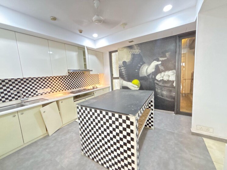 Living Room, lodha-the-park 5 Bedroom 2755 Sq.Ft. Apartment In Worli Mumbai 9089823