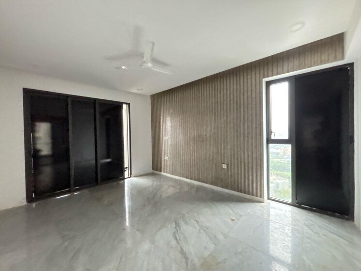 Room, lodha-the-park 5 Bedroom 2755 Sq.Ft. Apartment In Worli Mumbai 9089823