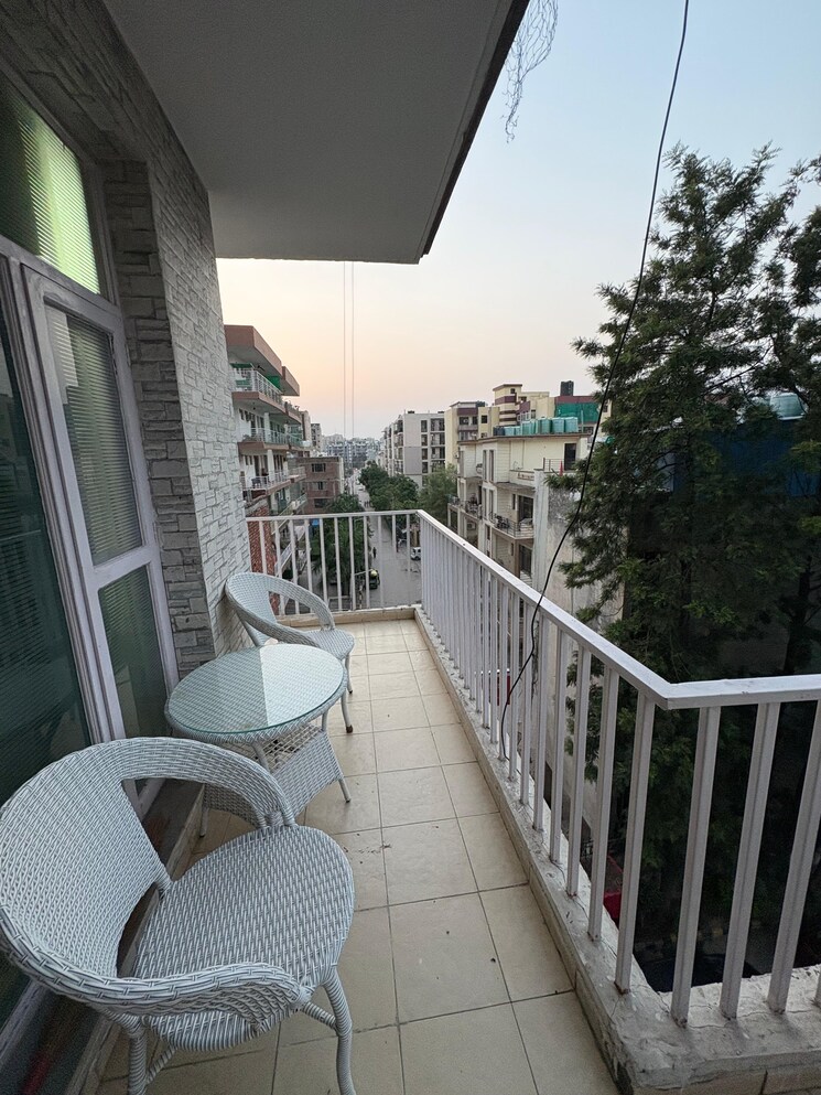 Balcony, pir machalla 3 Bedroom 1850 Sq.Ft. Apartment In Pir Machalla Zirakpur 9089859
