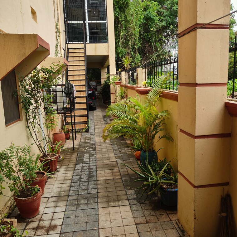 Other, picket-castle 6+ Bedroom 3000 Sq.Ft. Independent House In West Marredpally Hyderabad 9089905