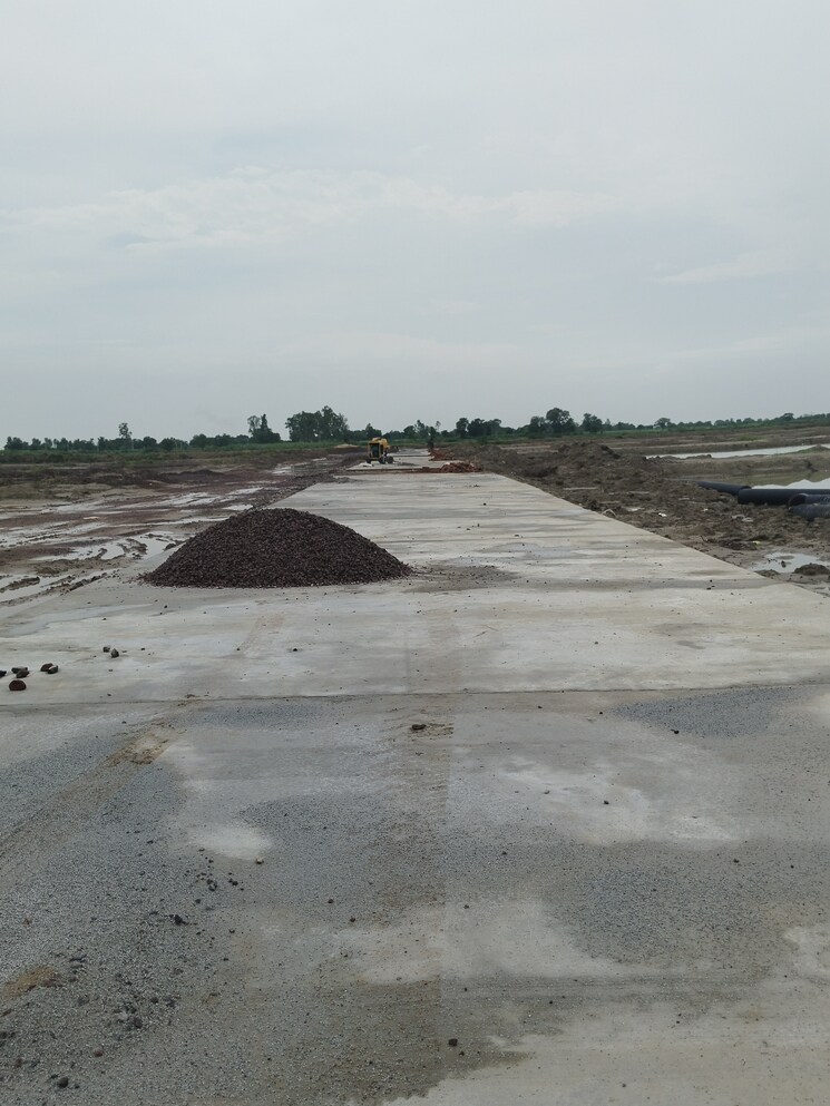 undefined, chhata  180 Sq.Yd. Plot In Chhata Mathura 9089889