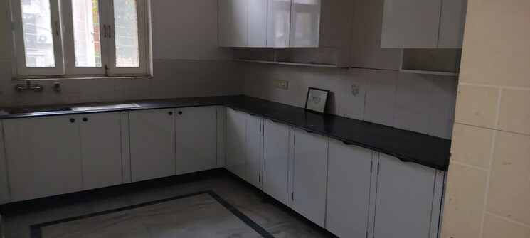 Kitchen, sector 48 3 Bedroom 200 Sq.Mt. Independent House In Sector 48 Noida 9089903