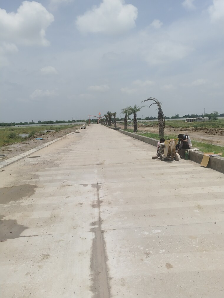 Exterior View, govardhan  200 Sq.Yd. Plot In Govardhan Mathura 9089908