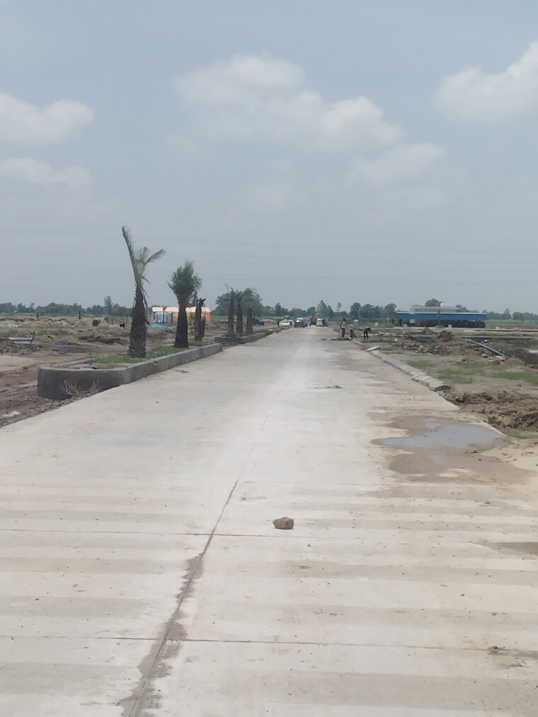 undefined, govardhan  200 Sq.Yd. Plot In Govardhan Mathura 9089908