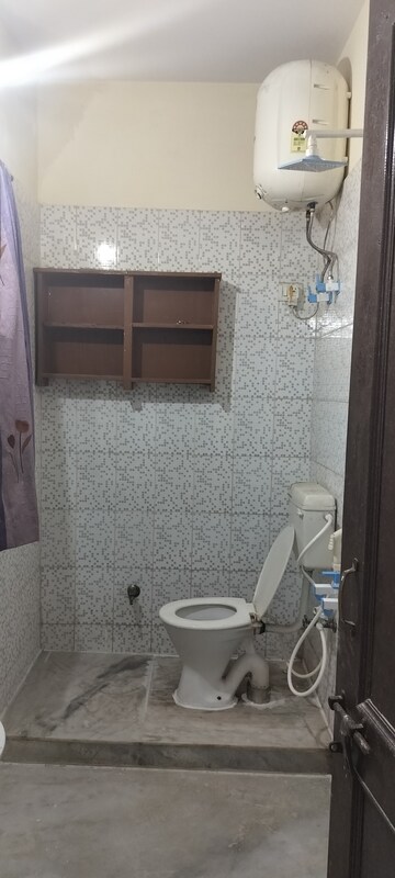Bathroom in 2 BHK Independent House at RWA Apartments Sector 47, Sector 47 – for Rent