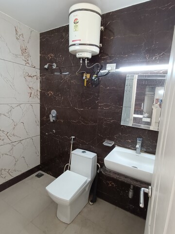 Team Area in 2 BHK Apartment at Shree Vardhman Mantra, Sector 67 – for Rent