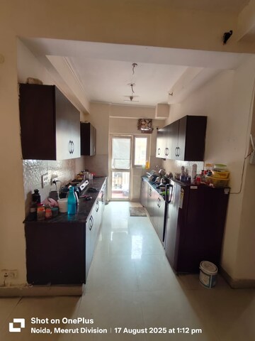 Building Lobby in 2.5 BHK Apartment at Aims Golf City, Sector 75 – for Rent