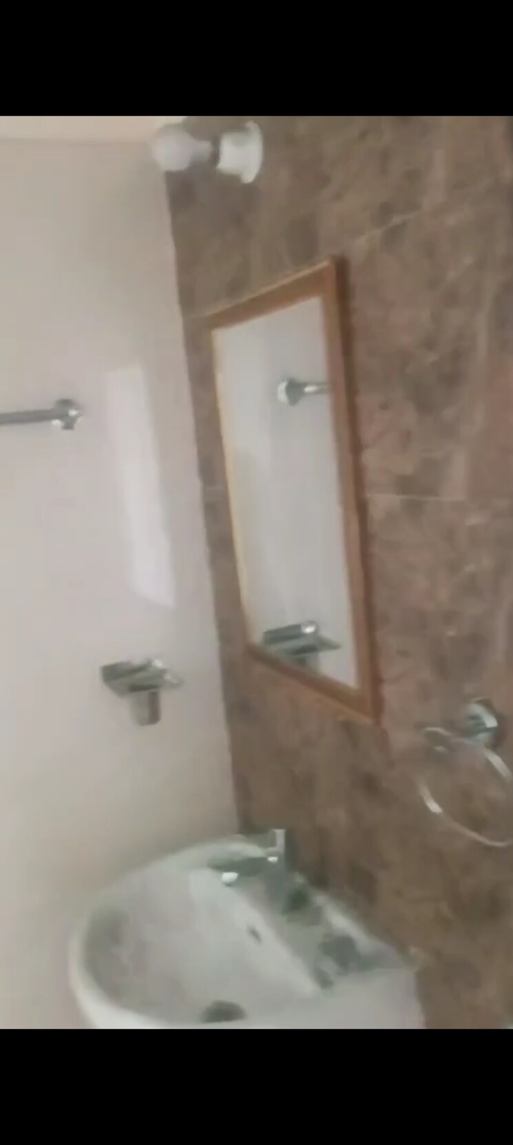 Bathroom, amrapali-dream-valley 2 Bedroom 805 Sq.Ft. Apartment In Tech Zone 4 Greater Noida Greater Noida 9089985