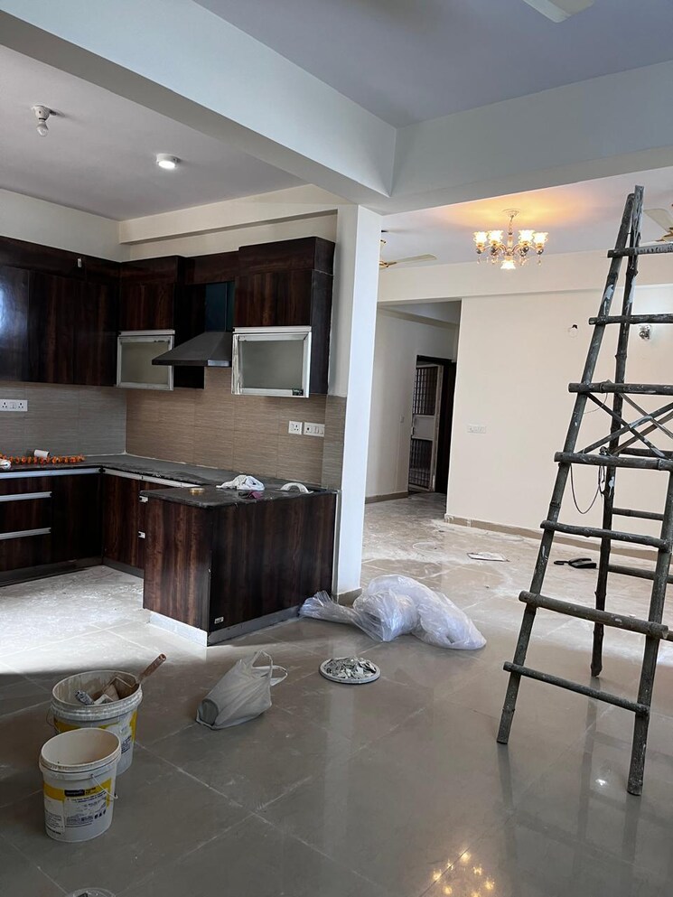 Living Room, amrapali-empire 2.5 Bedroom 1215 Sq.Ft. Apartment In Sain Vihar Ghaziabad 9089996