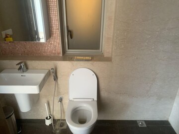 Bathroom in 6+ BHK Apartment at Prabhadevi – for Sale