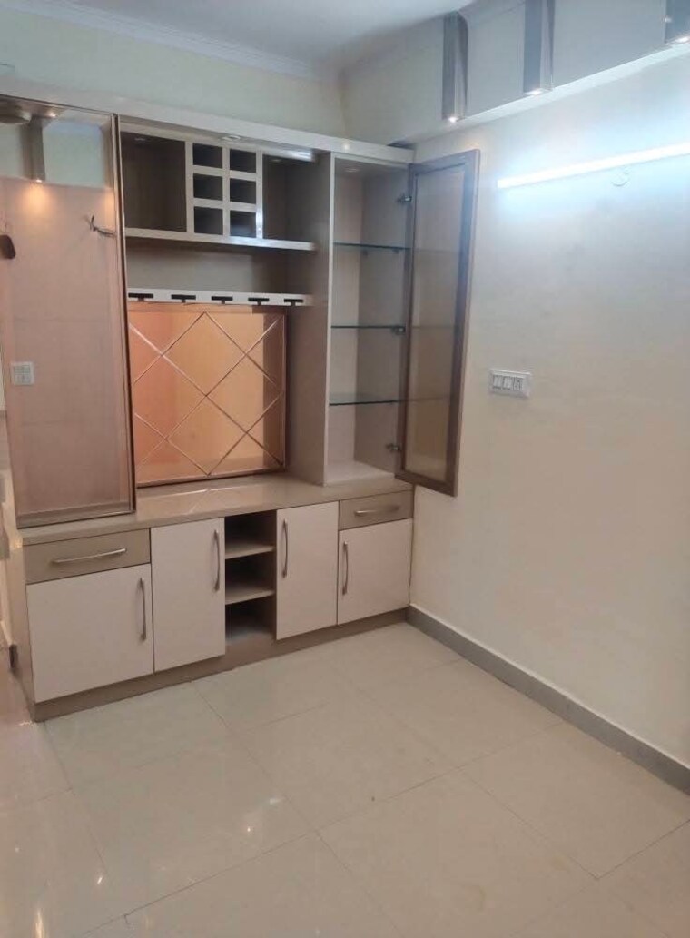 Kitchen, sam-palm-olympia 3 Bedroom 1357 Sq.Ft. Apartment In Sector 16c Greater Noida Greater Noida 9090008