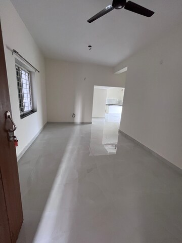 Room in 2 BHK Apartment at SS Zenith, Adibatla – for Rent