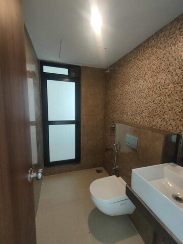 Bathroom in 1 BHK Apartment at Lodha Casa Maxima, Mira Road – for Rent