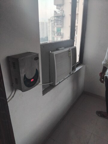 Furnished Amenities in 1 BHK Apartment at Sector 82 – for Rent
