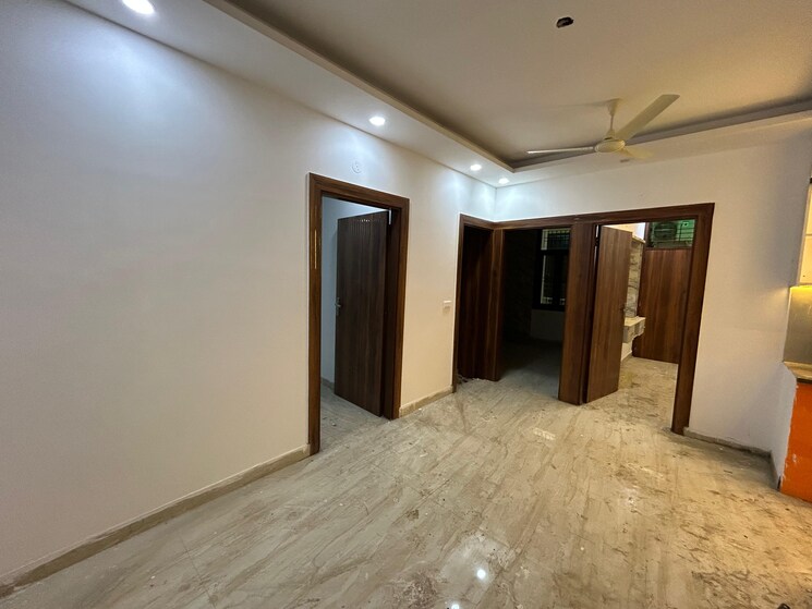 Room, krystal-homes 3 Bedroom 1200 Sq.Ft. Builder Floor In Sector 1 Greater Noida Greater Noida 9090079