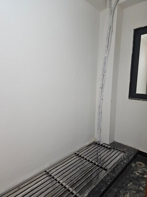 Room in 4 BHK Builder Floor at Sector 19 Dwarka – for Sale