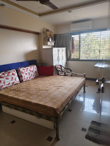 Bedroom in 1 BHK Apartment at Byculla West – for Sale