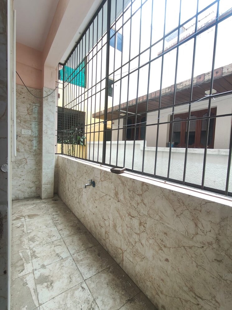 Balcony, hsr layout 1 Bedroom 600 Sq.Ft. Builder Floor In Hsr Layout Bangalore 9090095