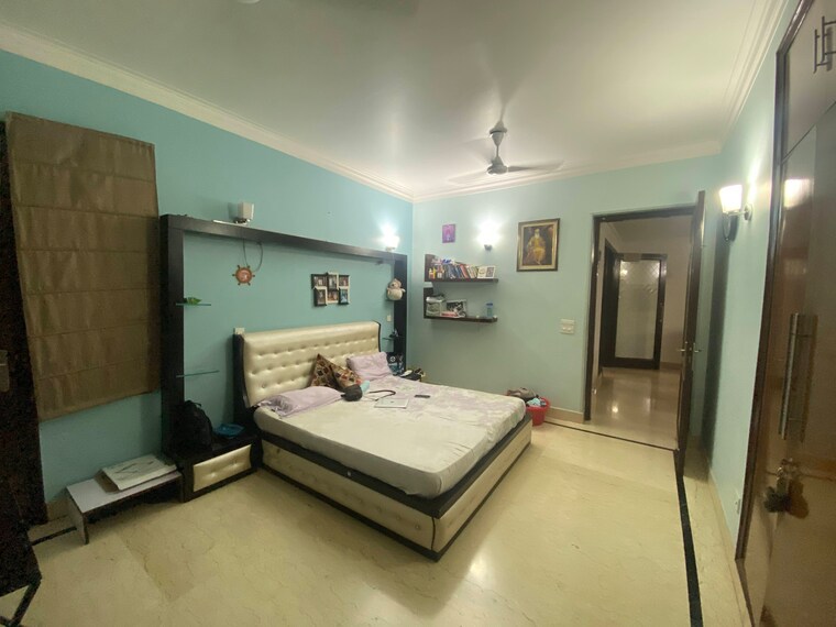 Living Room, greater kailash ii 5 Bedroom 700 Sq.Yd. Builder Floor In Greater Kailash ii Delhi 9090105