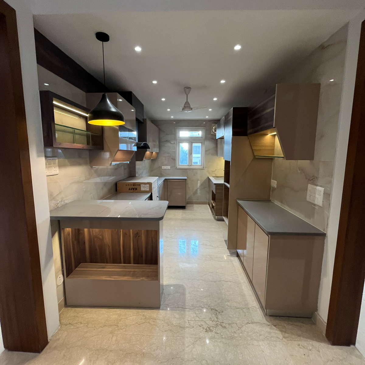 3 BHK + Pooja Room 2340 Sq.Ft. Builder Floor in Cameron Courts