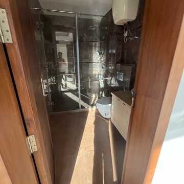 Balcony in 3 BHK Builder Floor at Cameron Courts, Sector 44 – for Sale