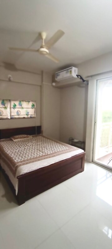 Bedroom in 2 BHK Apartment at Kohinoor Sapphire, Tathawade – for Rent