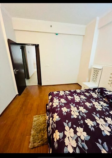 Bedroom in 2 BHK Apartment at Amrapali Golf Homes, Sector 4 Greater Noida – for Rent