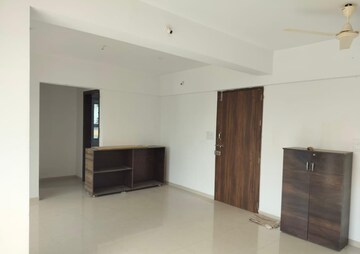 Room in 4 BHK Apartment at Somani Dream Home, Punawale – for Rent
