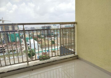 Balcony in 4 BHK Apartment at Somani Dream Home, Punawale – for Rent
