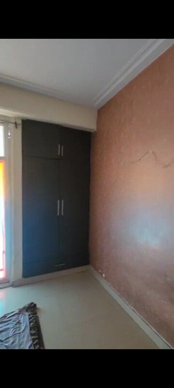 Room in 2 BHK Apartment at Amrapali Empire, Sain Vihar – for Sale