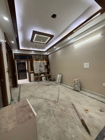Living Room in 2 BHK Builder Floor at Vaishali Sector 9 – for Sale
