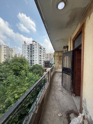 Balcony in 2 BHK Builder Floor at Vaishali Sector 9 – for Sale