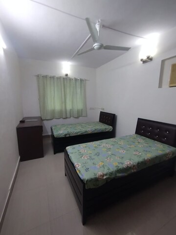 Bedroom in  Pg at Powai – for Rent