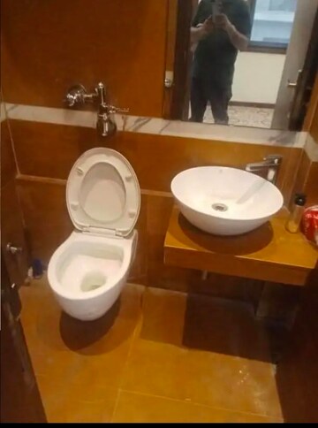 Bathroom in 1 BHK Builder Floor at Saket – for Rent