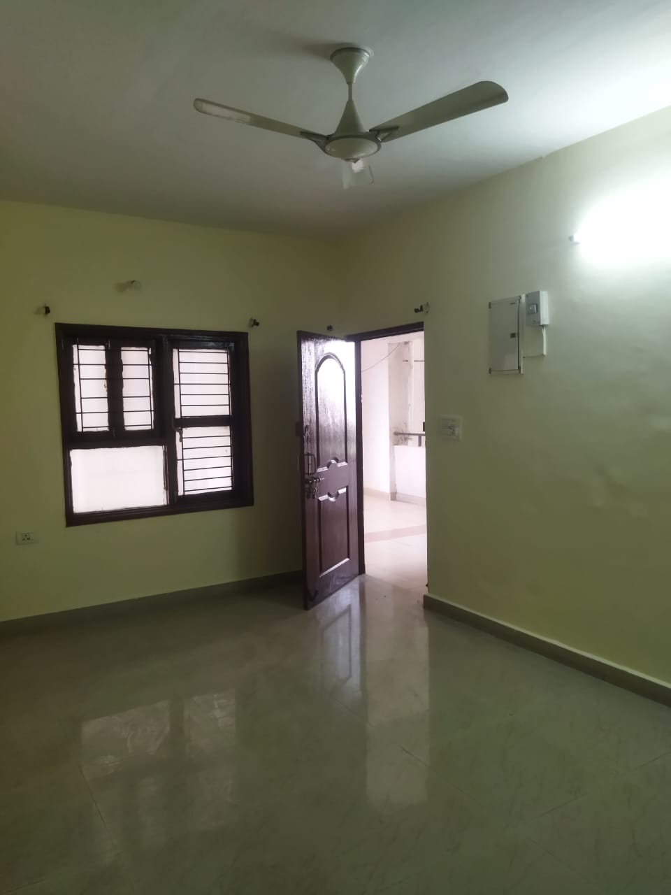 3.5 BHK + Study Room Apartment For Sale in Greenwood Apartment