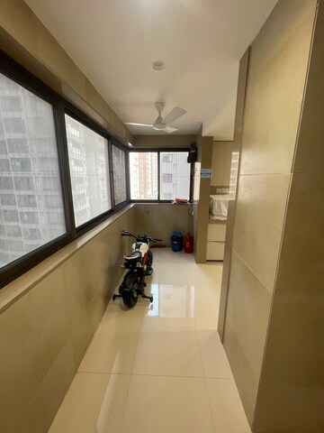 Kitchen in 4 BHK Apartment at Raiaskaran Parthenon, Andheri West – for Rent
