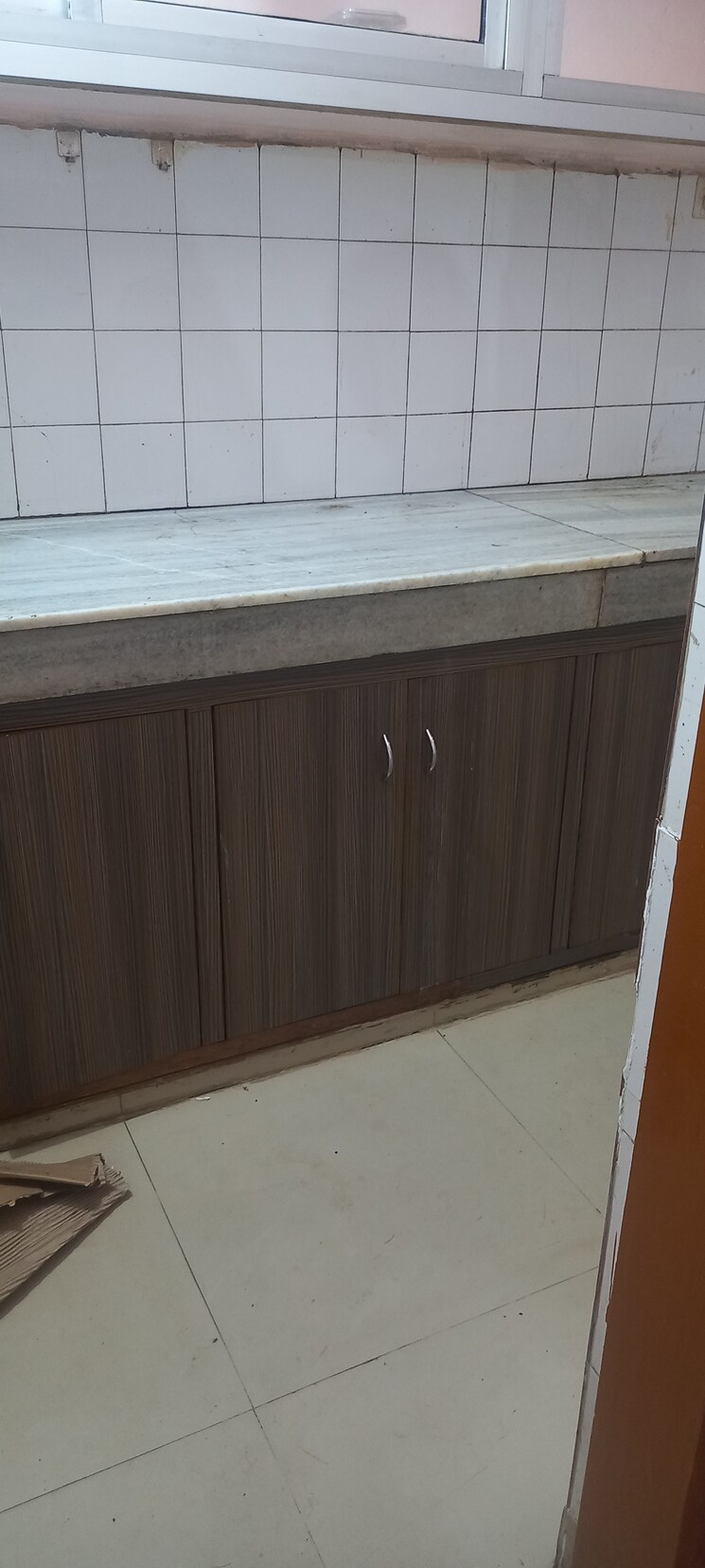 Kitchen, ip extension 1.5 Bedroom 750 Sq.Ft. Apartment In Ip Extension Delhi 9090400