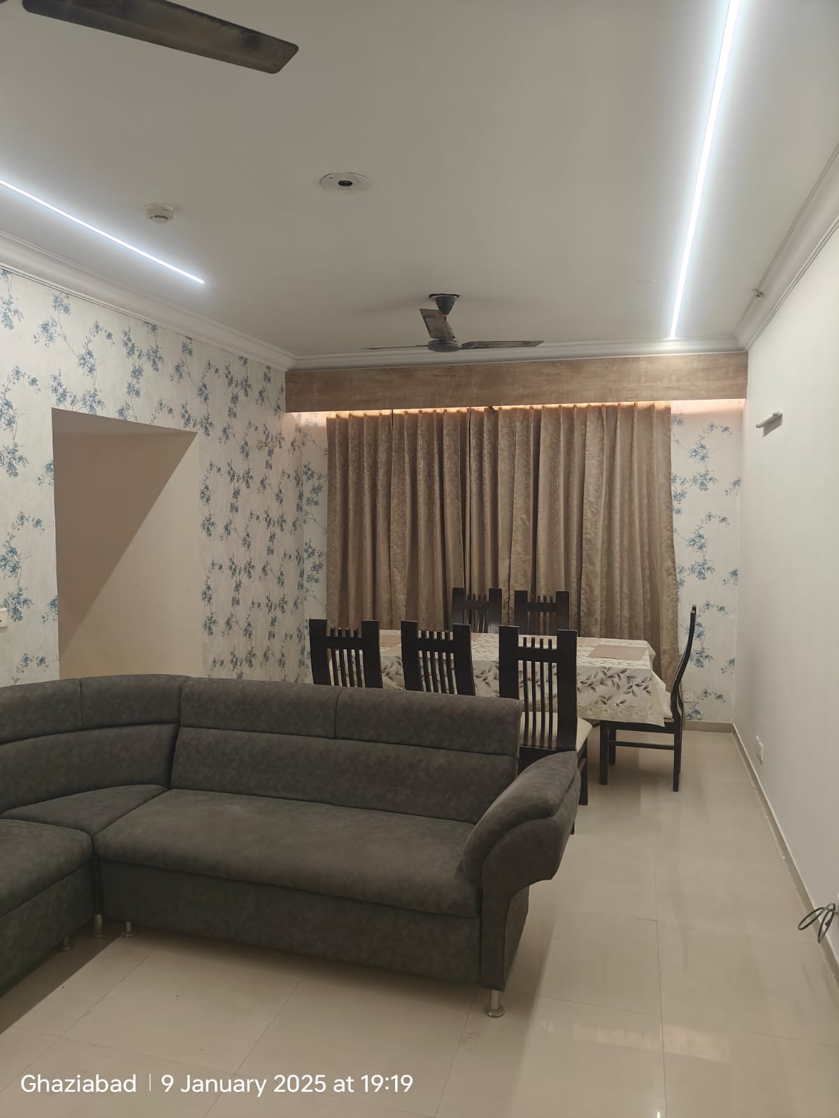 2.5 BHK Apartment For Rent in Assotech The Nest