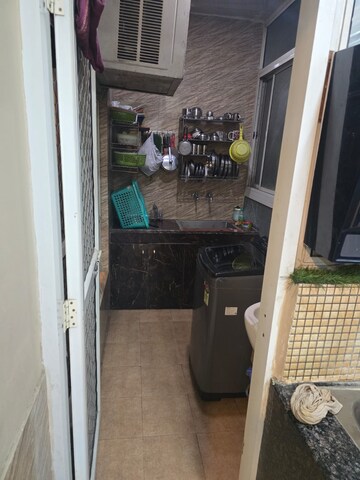 Kitchen in 2.5 BHK Apartment at Divyansh Flora, Sector 16c Greater Noida – for Sale