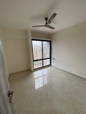 Room in 3 BHK Apartment at Nyati Era, Dhanori – for Rent