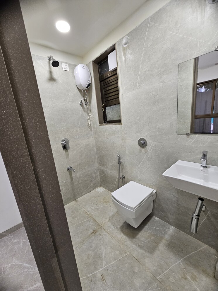 Attached Bathroom, vikhroli east 1 Bedroom 375 Sq.Ft. Apartment In Vikhroli East Mumbai 9090458
