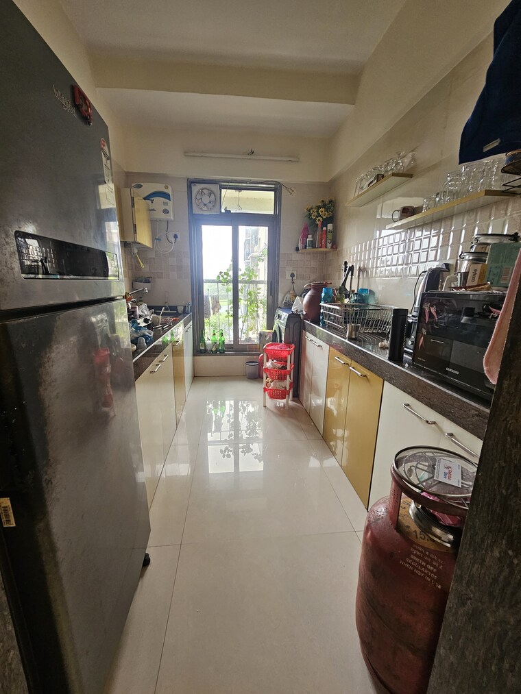 Kitchen, malad west 1 Bedroom 450 Sq.Ft. Apartment In Malad West Mumbai 9090500