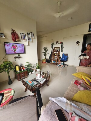 1 BHK Apartment For Sale in Malad West