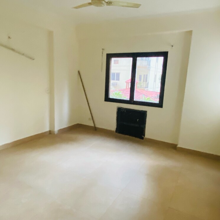 Room, gardenia-gateway 3.5 Bedroom 1785 Sq.Ft. Apartment In Sector 75 Noida 9090507