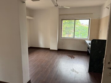 Room in 1 RK Independent House at Ghorpadi – for Rent