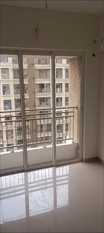 Room in 1 BHK Apartment at JP North Aviva, Mira Road – for Rent